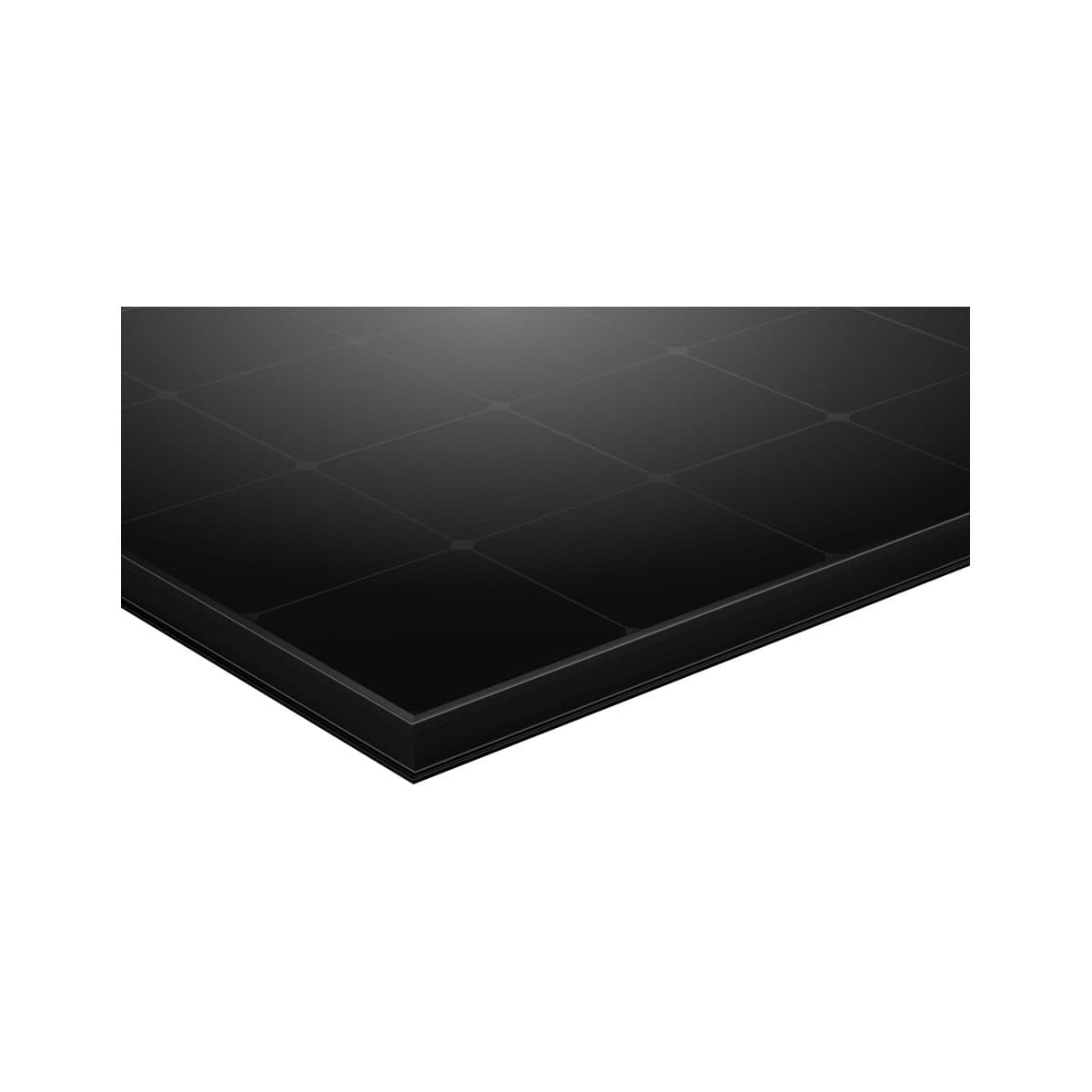 Panneau SunPower Maxeon 6 AC vu en gros plan sur un angle : module full black, verre à cellules noires sans interstice et cadre noir.