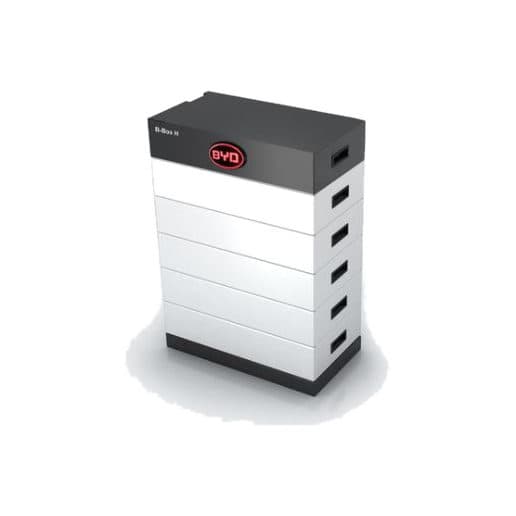Batterie BYD B-Box H vue de trois quarts : tour empilée de modules blancs sérigraphiés « B-Box H », capot supérieur noir avec le logo BYD, socle noir.